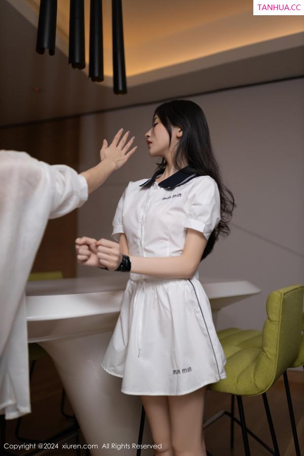   [XiuRen]高清写真图 2024.07.02 No.8793 鱼尾fish第10张图片